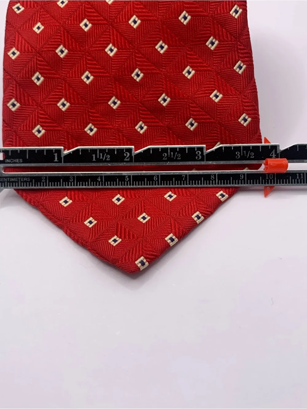 Tommy Hilfiger Red Silk Tie with Cream Geometric Motif and Navy Tip